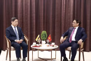 Thủ tướng Phạm Minh Chính tiếp ông Dato Dr. Mohd Amin Liew Abdullah, Bộ trưởng Văn phòng Thủ tướng kiêm Bộ trưởng Bộ Tài chính và Kinh tế II của Brunei. (Ảnh: TTXVN)