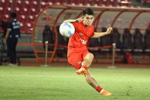 Thủ lĩnh mới nơi hàng tiền vệ