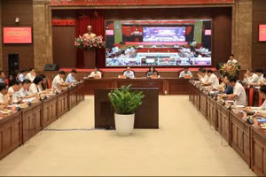 Quang cảnh hội nghị chiều 21/9.