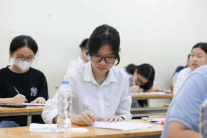 Thí sinh tại Kỳ thi tuyển sinh vào lớp 10 năm học 2024-2025 (Ảnh: ĐẠI THẮNG)