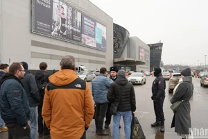 Hiện trường vụ tấn công khủng bố ở ngoại ô Moskva ngày 22/3. (Ảnh: XUÂN HƯNG)