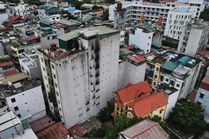 Tòa nhà chung cư mini bị cháy tại quận Thanh Xuân. (Ảnh: nhandan.vn)