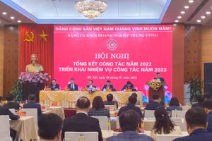Toàn cảnh hội nghị.