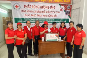 Các tầng lớp nhân dân tỉnh Bình Định hưởng ứng lễ phát động chung tay ủng hộ, trợ giúp nhân dân Thổ Nhĩ Kỳ và Syria sớm vượt qua khó khăn, khắc phục hậu quả động đất.