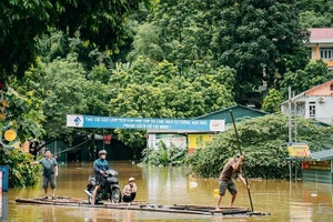 [Ảnh] Cao Bằng: Nước lũ cuồn cuộn trên sông Gâm, gây thiệt hại lớn