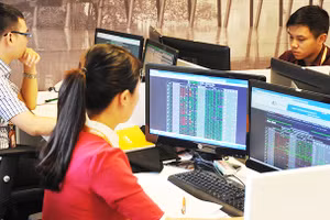 Sự cố của VNDirect khiến nhà đầu tư cá nhân không thể chốt lời, cắt lỗ. Ảnh: NAM ANH