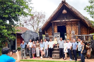 Buôn Ê Đê trong lòng phố thị