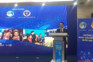 Bộ trưởng, Chủ nhiệm Ủy ban Dân tộc Hầu A Lềnh phát biểu tại sự kiện.