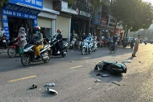 Hiện trường vụ tai nạn. (Ảnh: TTXVN phát)