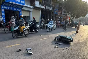 Hiện trường vụ tai nạn. (Ảnh: TTXVN phát)