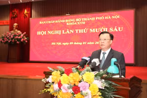 Đồng chí Đinh Tiến Dũng phát biểu kết luận hội nghị.