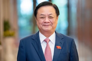 [Infographic] Tiểu sử Phó Chủ tịch Quốc hội Lê Minh Hoan