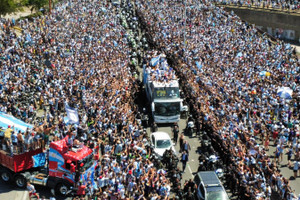 [Ảnh] Argentina: Hàng triệu người hâm mộ chào đón những người hùng vô địch World Cup