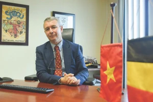 Đại sứ Vương quốc Bỉ tại Việt Nam, Karl Van den Bossche. (Ảnh: BE/TTXVN)