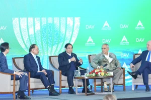 Thủ tướng Chính phủ Phạm Minh Chính phát biểu tại Phiên toàn thể cấp cao của Diễn đàn Tương lai ASEAN 2025. (Ảnh: TRẦN HẢI) 