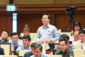 Sửa đổi Luật Kinh doanh bất động sản phải xóa bỏ tư duy "không buôn gì lãi bằng buôn đất"