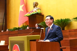 Chủ tịch Quốc hội Vương Đình Huệ phát biểu bế mạc Kỳ họp thứ 6, Quốc hội khóa XV. (Ảnh: DUY LINH)