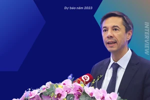 Linh hoạt chính sách, đẩy mạnh cải cách thể chế