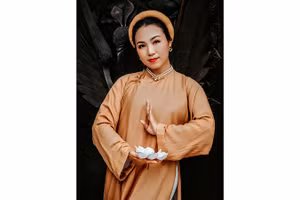 Biên đạo múa Tuyết Minh. 