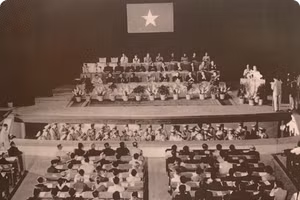 Hội nghị Paris đã diễn ra trong bối cảnh như thế nào?