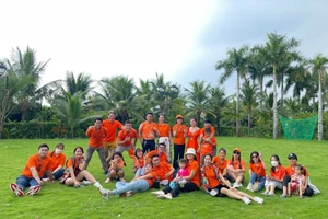 Khách du lịch đến vui chơi giải trí tại khu du lịch phức hợp Khang Thông– Happyland (Bến Lức, Long An) trong dịp lễ 2/9. 