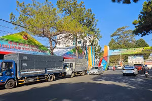 Hội chợ triển lãm thương mại và giới thiệu sản phẩm tiêu biểu tỉnh Gia Lai năm 2025 được tổ chức tại Quảng trường Đại đoàn kết thành phố Pleiku