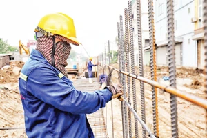 Tăng tốc thi công hầm chui Kim Đồng-Giải Phóng 