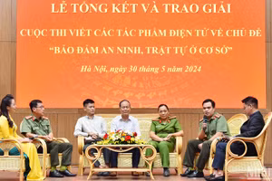 Đến bất kỳ xã biên giới nào cũng có thể gặp gương công an điển hình