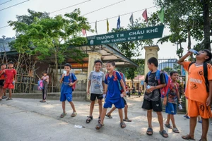 Ngày mới ở bản người Đan Lai dưới tán rừng Pù Mát