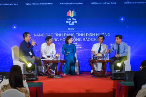 [Ảnh] Toàn cảnh phiên thảo luận "Nâng cao tính Đảng, tính định hướng trong hoạt động báo chí"