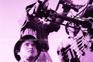 Chiến sĩ pháo cao xạ bảo vệ Thủ đô. 