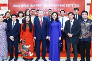 [Video] Tổng Bí thư Tô Lâm thăm Đại sứ quán, gặp gỡ cán bộ các cơ quan đại diện và cộng đồng người Việt Nam tại Indonesia