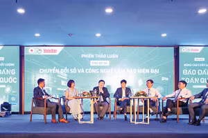 Phiên thảo luận “Chuyển đổi số và công nghệ làm báo hiện đại” tại Hội nghị Nâng cao chất lượng báo Đảng toàn quốc. ẢNH: DUY LINH