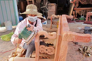 Làng nghề mộc, xã Chàng Sơn, huyện Thạch Thất , thành phố Hà Nội. (Ảnh: NGỌC ANH)