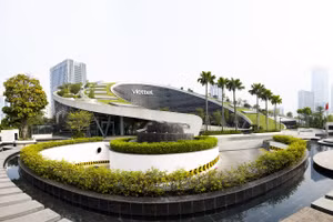 Trụ sở của Tập đoàn Viettel - công trình xanh có thiết kế độc đáo.