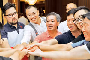 Hội đồng Doanh nghiệp gia đình Việt Nam gặp mặt nhân ngày thành lập 28/6. Ảnh: Khánh An