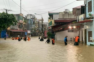 Mưa to gây ngập úng tại nhiều địa phương ở Hà Giang. (Ảnh: KHÁNH TOÀN)