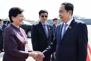 Chủ tịch Quốc hội Trần Thanh Mẫn lên đường thăm chính thức Campuchia