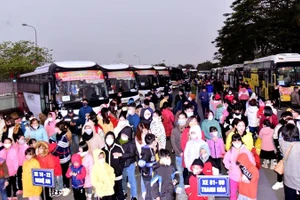 1000 công nhân lao động Thủ đô hôm nay sẽ được sum họp gia đình.