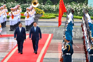 [Ảnh] Thủ tướng Phạm Minh Chính chủ trì Lễ đón Thủ tướng Vương quốc Campuchia Hun Manet