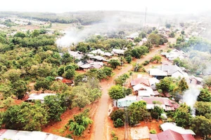 Một khu dân cư nằm trong quy hoạch bô-xít tại huyện Bù Đăng cho nên gặp khó trong đầu tư phát triển hạ tầng bằng nguồn vốn ngân sách.