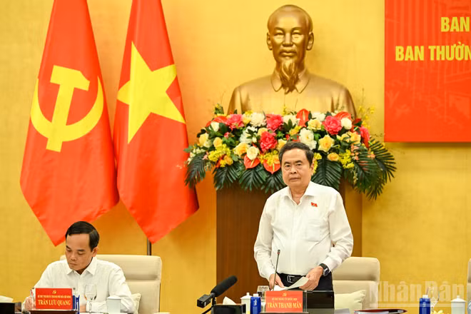 Bí thư Đảng ủy Quốc hội, Chủ tịch Quốc hội Trần Thanh Mẫn phát biểu định hướng hội nghị. (Ảnh: DUY LINH)