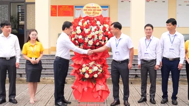 Bưu điện Việt Nam hỗ trợ Ủy ban nhân dân xã giải quyết thủ tục hành chính từ ngày 1/7/2025