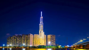 TP Hồ Chí Minh với khát vọng vươn xa. Ảnh: HOÀNG TRIỀU