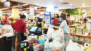Hơn 8.000 điểm cung ứng hàng hóa thiết yếu