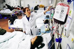 Mở rộng quyền lợi BHYT là "phao cứu sinh" cho bệnh nhân nghèo. 