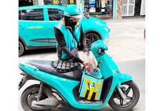 Ngoài GrabFood hay ShopeeFood hiện nay thị trường còn có thêm Xanh SM Ngon.