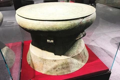 Bảo vật quốc gia Trống đồng Kính Hoa II (thế kỷ IV-III trước Công nguyên).
