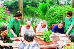 Sinh hoạt hằng ngày tại Viện Dưỡng lão.