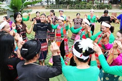 Rộn ràng “Tết bản làng” tại Ngôi nhà chung